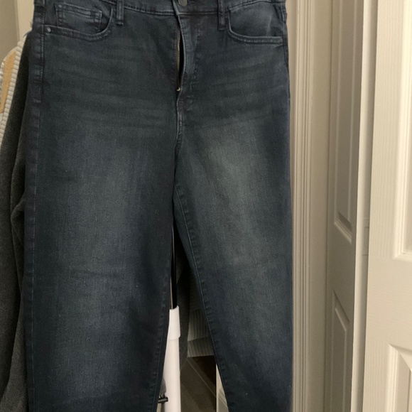 Social Standard by sanctuary - Picture 2 of 2